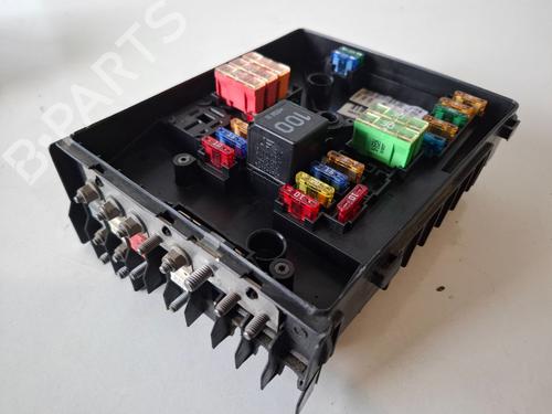 Fuse box VW GOLF V (1K1) 1.4 TSI | BP24333506E1 