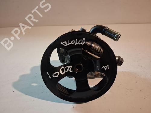 Used Steering pump TOYOTA AVENSIS Saloon (_T25_) [2003-2009]  29954865