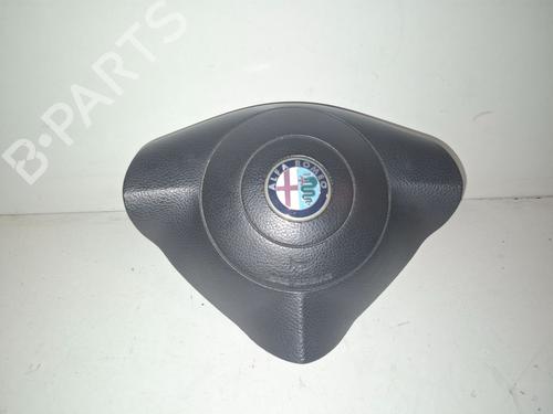 Used Driver airbag ALFA ROMEO 147 (937_) 1.6 16V T.SPARK ECO (937.AXA1A, 937.BXA1A) (105 hp) 29906578