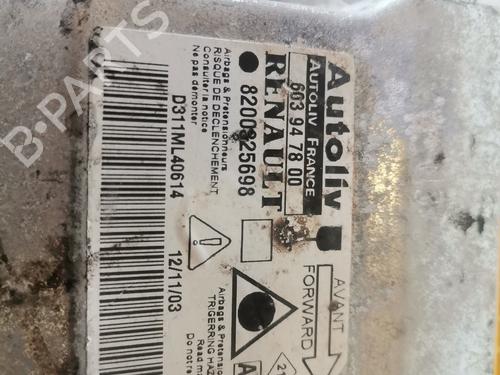 ECU airbags RENAULT LAGUNA II Grandtour (KG0/1_) 3.0 V6 24V (KG0D, KG01) | BP10228295M53 
