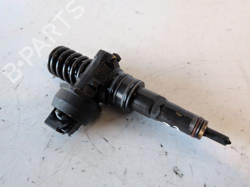 Inyector SKODA OCTAVIA II (1Z3) [2004-2013]  32177216