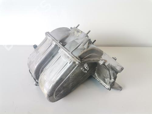Intake manifold OPEL VECTRA B Hatchback (J96) 1.8 i 16V (F68) | BP9400439M70 