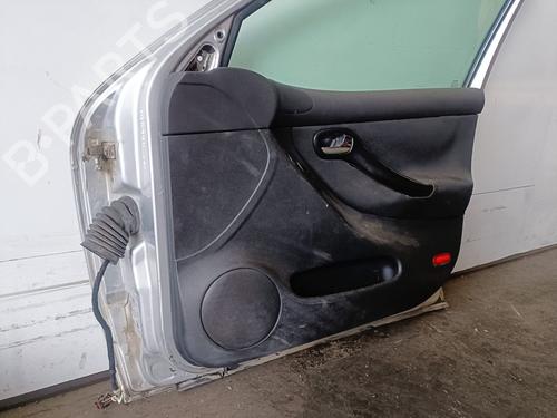 Right front door SEAT LEON (1M1) 1.6 16 V | BP19575537C3 