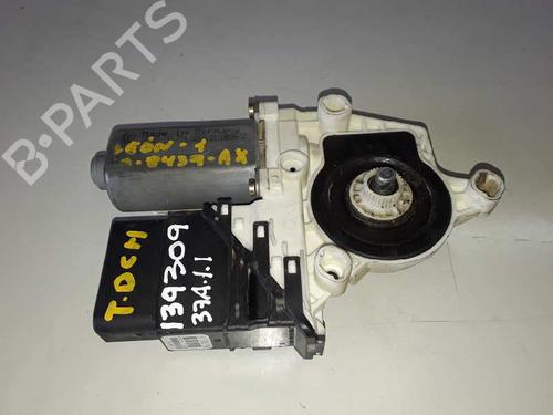 Rudehejsemotor bagstkærm højre SEAT TOLEDO II (1M2) 1.9 TDI | BP9283276E22 