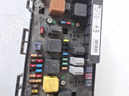 Used Fuse box OPEL ZAFIRA / ZAFIRA FAMILY B (A05) [2005-2019]  27347765
