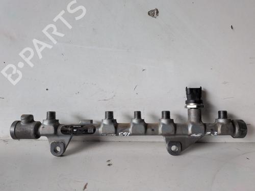 Used Injection rail Injection rail 38020467 38020467