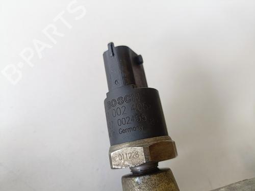 Injection rail IVECO DAILY III Van 35 S 15 V, 35 C 15 V (A6HCV3B2, A6HBV4B2, A6HC41B2,... | BP17225195M98 