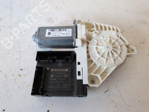 Used Right front window motor Right front window motor 37030480 37030480