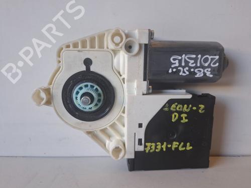 Left front window motor SEAT LEON (1P1) | BP29911385E21
