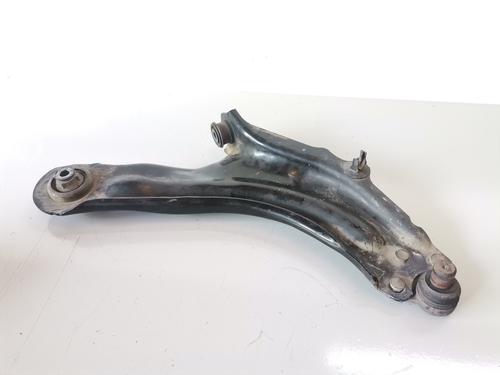 Used Right front suspension arm RENAULT KANGOO / GRAND KANGOO II (KW0/1_) 1.5 dCi 70 (KW0V, KW0A) (68 hp) 10097186