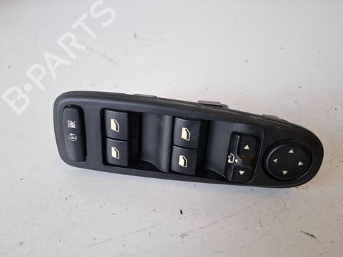 Used Left front window switch CITROËN C4 Picasso I MPV (UD_) [2006-2015]  29010697