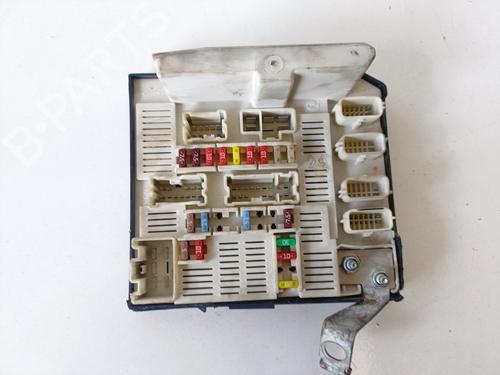 Used Fuse box RENAULT SCÉNIC II (JM0/1_) 1.6 16V (JM1R) (112 hp) 18836055