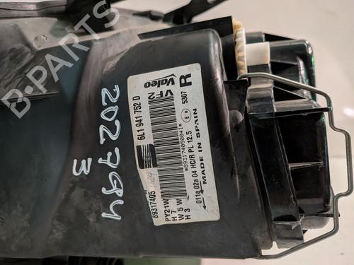 Right headlight SEAT IBIZA III (6L1)  | BP31632868C29 