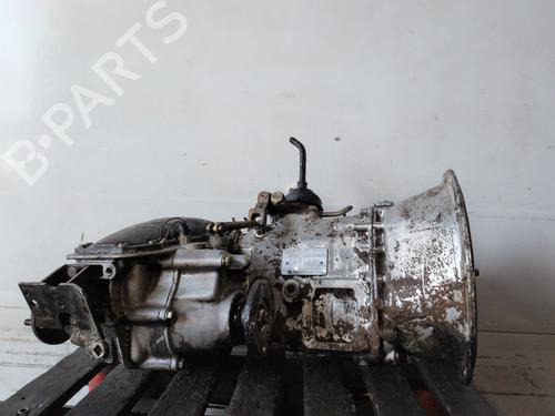 Used Gearbox Gearbox NISSAN PATROL III/2 Station Wagon (W260) [1988-1998] 33187028 33187028