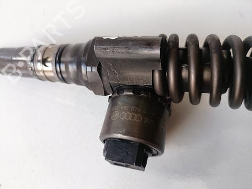 Injector VW GOLF V (1K1)  | BP19079089M100 