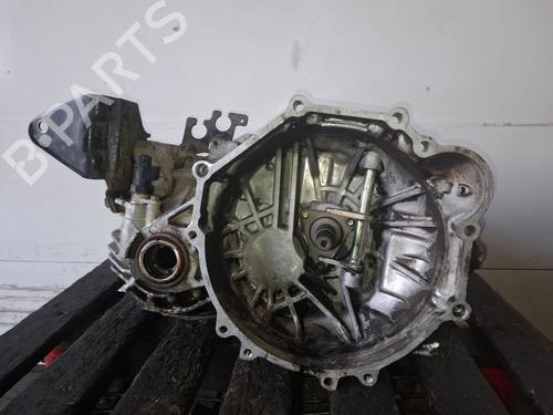 Used Gearbox HYUNDAI TRAJET (FO) 2.0 (136 hp) 31991908