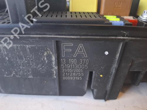 Fuse box OPEL VECTRA C (Z02)  | BP29508545E1 