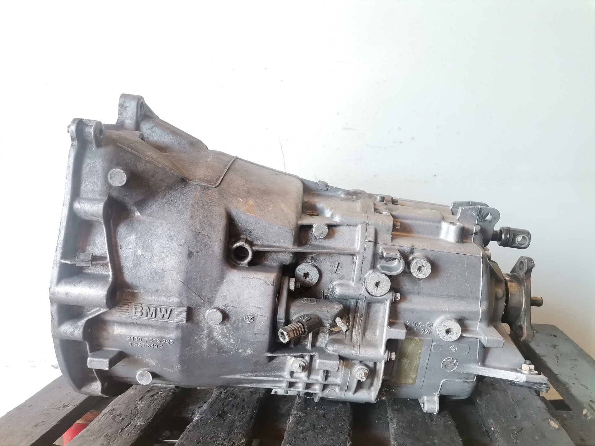 Manual gearbox BMW 5 (E39) 525 tds 10355223 BParts
