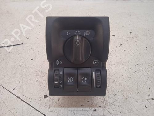 Used Headlight switch OPEL VECTRA B (J96) [1995-2004]  9490587