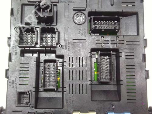 Fuse box PEUGEOT 307 Break (3E) 1.6 HDi 110 | BP9463830E1 
