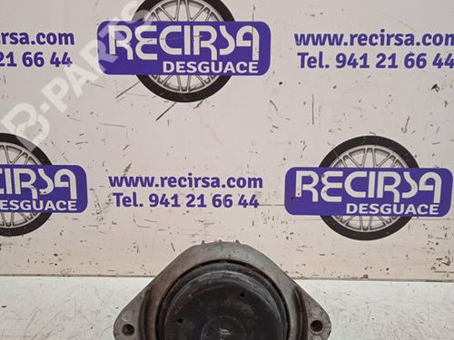 Used Engine mount Engine mount BMW 1 (E81) 118 d (143 hp) 9483827 9483827