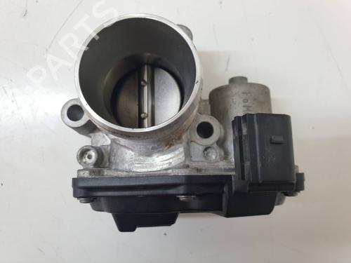Used Throttle body FORD FOCUS III Turnier [2010-2020]  16977081