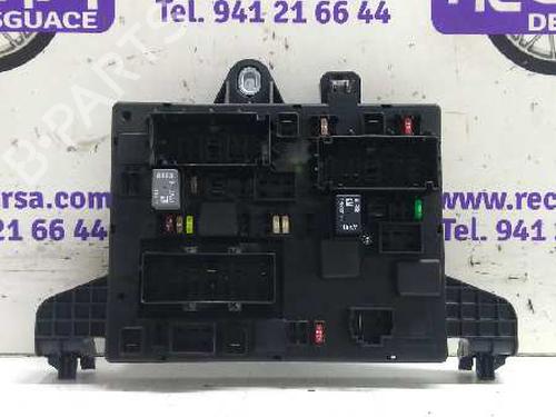 Fuse box OPEL ASTRA J (P10) | BP9482840E1