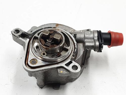 Used Vacuum pump RENAULT MEGANE III Hatchback (BZ0/1_, B3_) [2008-2025]  31042543