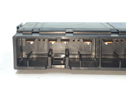 Fuse box TOYOTA VERSO (_R2_) 2.0 D-4D (AUR20_, AUR20R) | BP32385279E1 