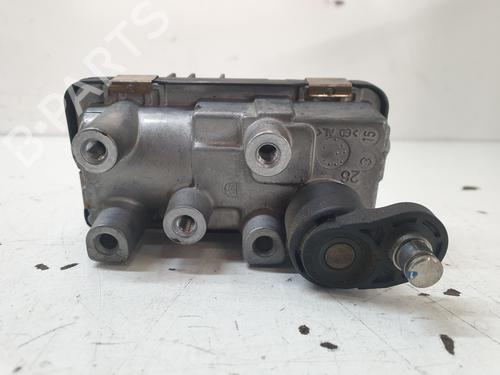 Used Electronic module LAND ROVER DISCOVERY SPORT (L550) 2.0 D (150 hp) 23858910