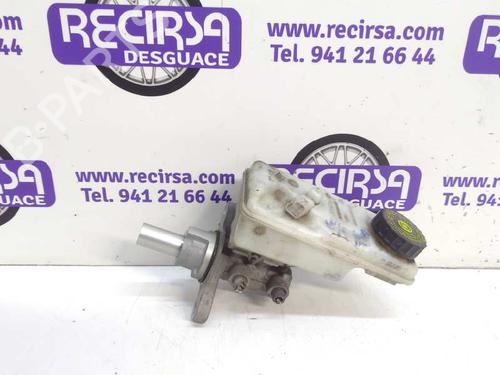 Used Brake master cylinder RENAULT KANGOO / GRAND KANGOO II (KW0/1_) [2008-2025]  9474456