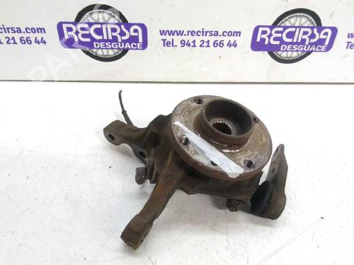 Used Right front steering knuckle RENAULT CLIO II (BB_, CB_) [1998-2016]  9471794