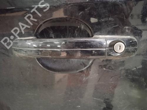 Used Front left exterior door handle FORD KUGA I [2008-2012]  10013251