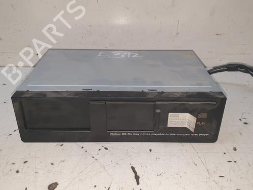 Used Radio TOYOTA LAND CRUISER PRADO (_J12_) [2002-2010]  25931530