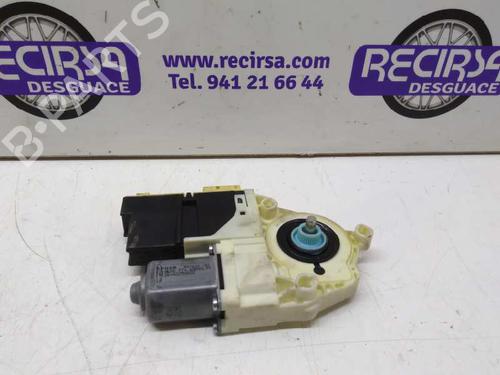 Left front window motor PEUGEOT 307 Break (3E) 1.6 HDi 110 | BP9463857E21 