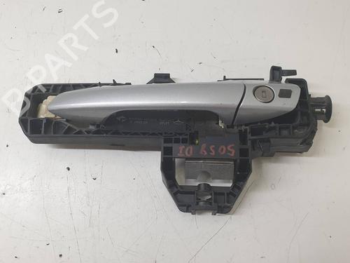 Used Front left exterior door handle MERCEDES-BENZ C-CLASS (W204) C 350 (204.056) (272 hp) 17241171