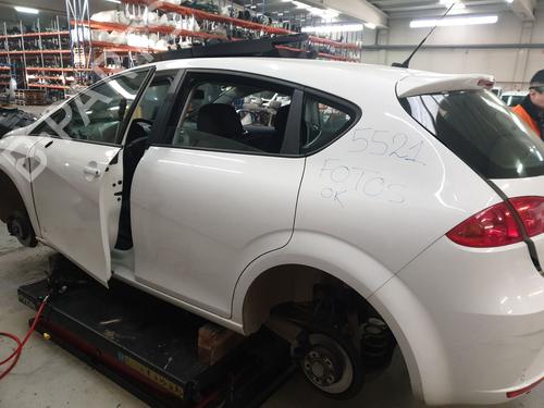 Forlygtekontakt SEAT LEON (1P1) 1.6 TDI | BP32358218I24