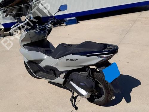 Front slam panel HONDA MOTORCYCLES PCX PCX 125 (JK05) | BP40109087C72 - Image 4