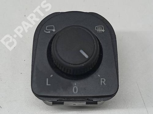 switch-seat-leon-5f1-14-tsi-5f0959565e-2012-2013-2014-2015-2016-2017-2018-2019-2020-2021-11063073 main image