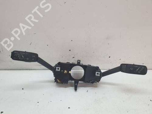 Used Switch SEAT ARONA (KJ7, KJP) [2017-2025]  18708893
