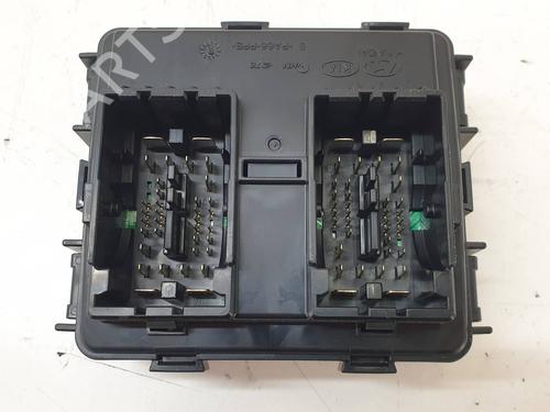 Fuse box HYUNDAI TUCSON (TL, TLE)  | BP18708744E1 