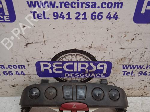 Used Warning switch FIAT PUNTO (188_) 1.2 60 (188.030, .050, .130, .150, .230, .250) (60 hp) 9489793