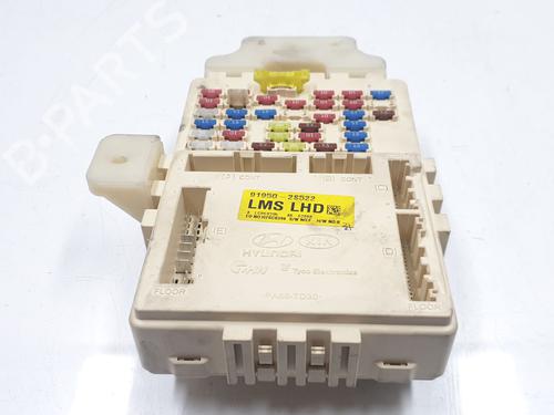 Used Fuse box Fuse box HYUNDAI ix35 (LM, EL, ELH) 1.7 CRDi (116 hp) 33285774 33285774