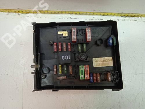 fuse-box-vw-golf-vi-5k1-16-tdi-2008-2009-2010-2011-2012-2013-2014-9486472 main image