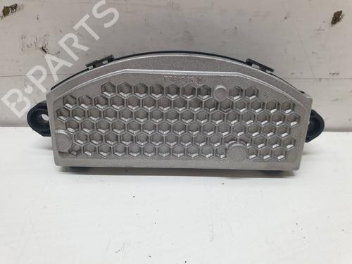 Used Heater resistor PEUGEOT 308 III (FB_, FH_, FP_, F3_, FM_) PureTech 130 (FPHNSL, FPHNST) (131 hp) 15991986