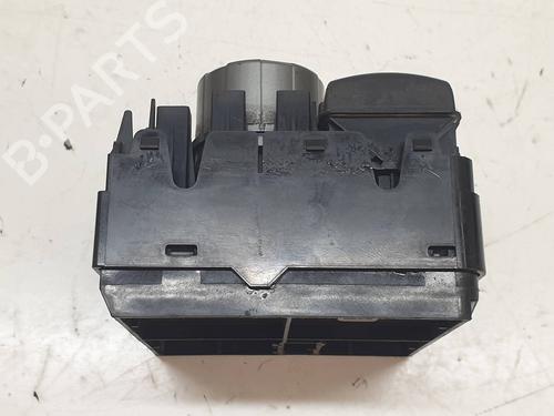 Switch LAND ROVER RANGE ROVER SPORT I (L320) 2.7 D 4x4 | BP13940726I30 