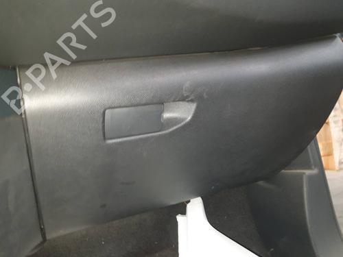 Used Glove box PEUGEOT 308 II (LB_, LP_, LW_, LH_, L3_) [2013-2021]  15639471