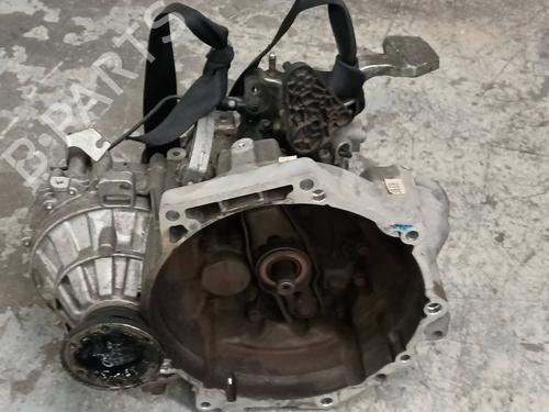 Used Gearbox VW GOLF VI (5K1) 1.6 TDI (105 hp) 24104406