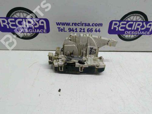 Used Rear right lock Rear right lock MERCEDES-BENZ SPRINTER 3,5-t Van (B906) 313 CDI (906.631, 906.633, 906.635, 906.637) (129 hp) 9960936 9960936