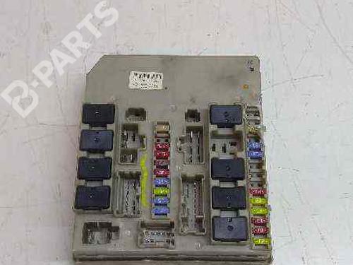 Used Fuse box Fuse box RENAULT CLIO III Grandtour (KR0/1_) 1.2 16V (KR02, KR0J) (75 hp) 9466726 9466726